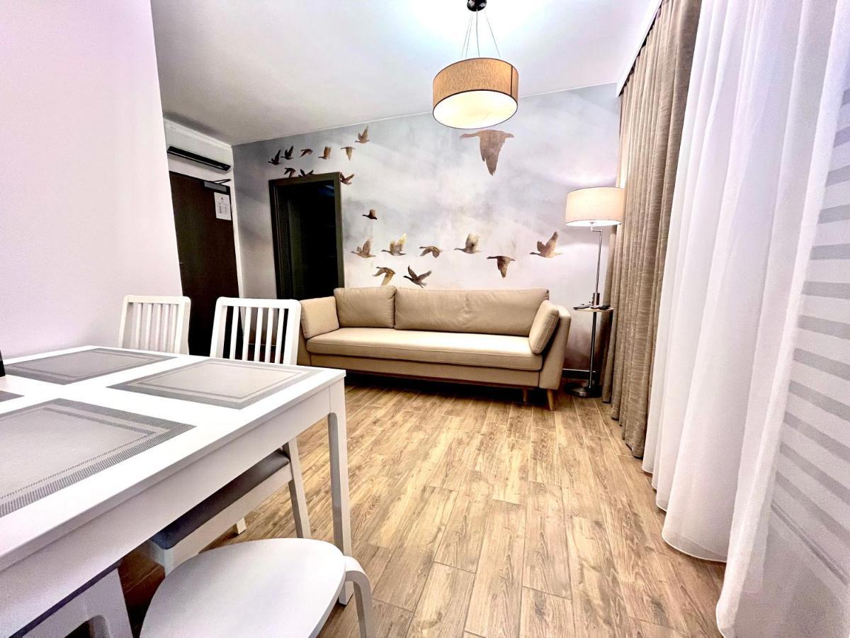 Simba&Lea Apartament 尤斯托尼莫斯基 外观 照片