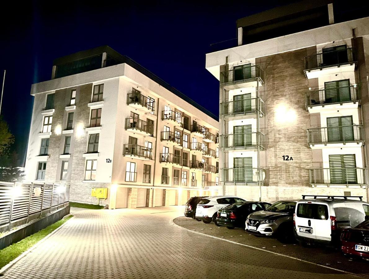 Simba&Lea Apartament 尤斯托尼莫斯基 外观 照片