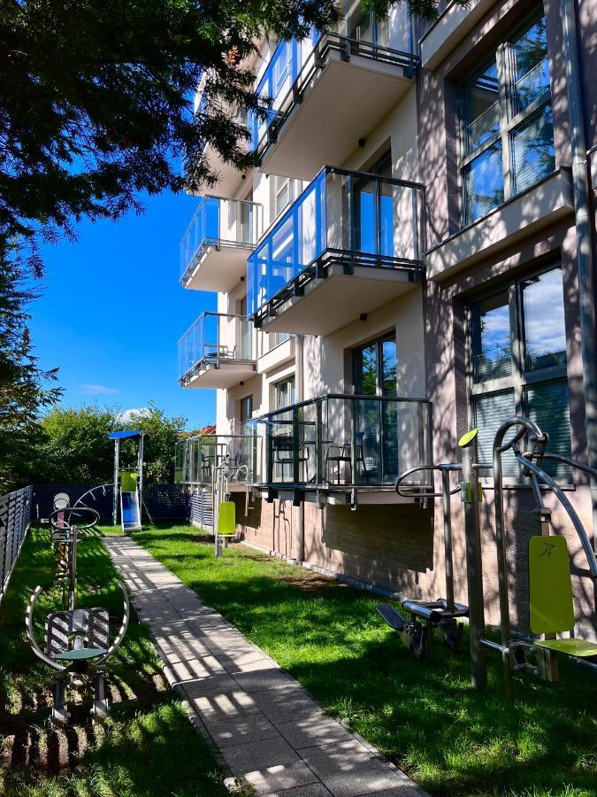 Simba&Lea Apartament 尤斯托尼莫斯基 外观 照片